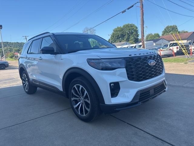 new 2025 Ford Explorer car, priced at $48,010