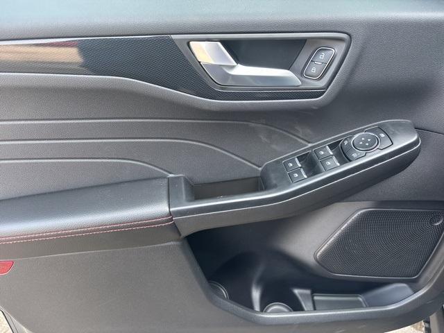 new 2025 Ford Escape car, priced at $31,962