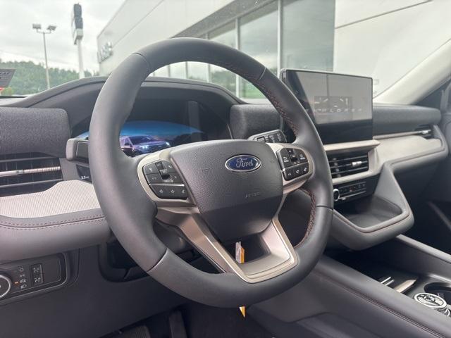 new 2025 Ford Explorer car, priced at $49,470
