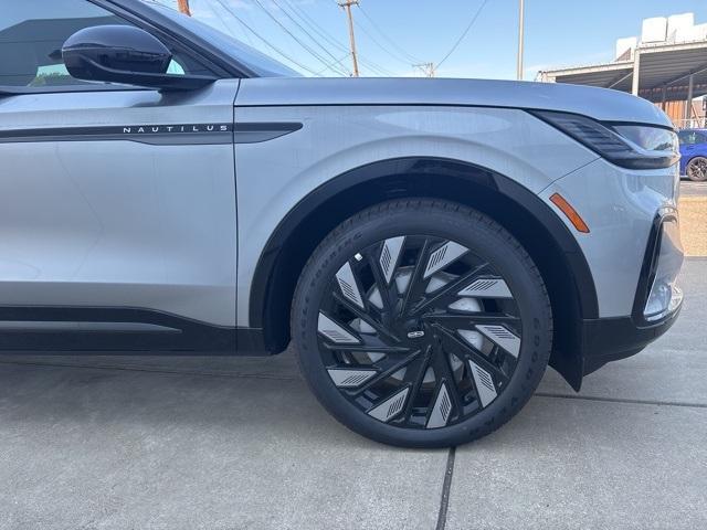new 2025 Lincoln Nautilus car, priced at $64,822