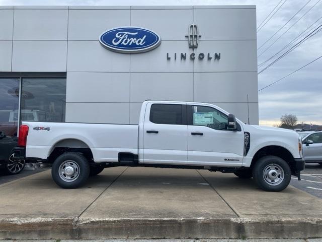 new 2025 Ford F-350 car, priced at $63,365