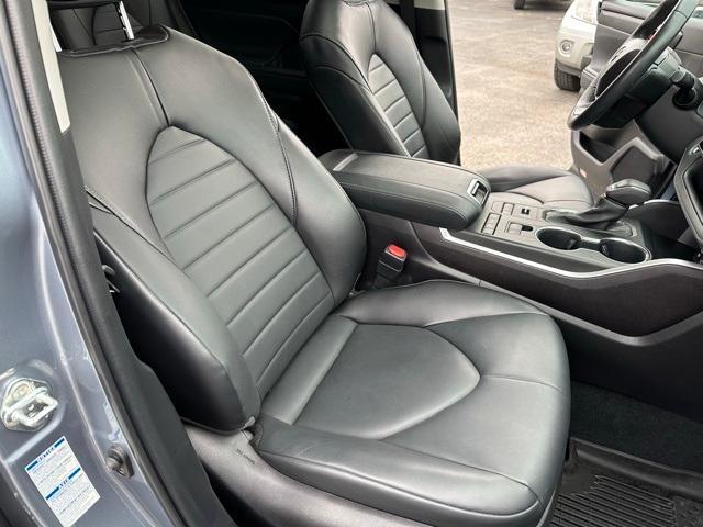 used 2022 Toyota Highlander car, priced at $30,794