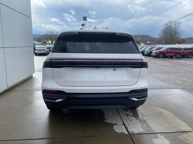 new 2025 Lincoln Nautilus car, priced at $56,420