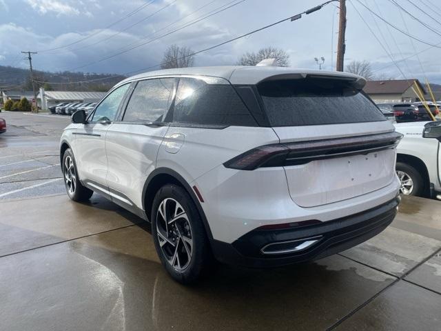 new 2025 Lincoln Nautilus car, priced at $56,420