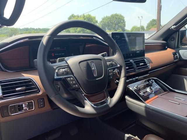 new 2023 Lincoln Navigator car, priced at $89,644