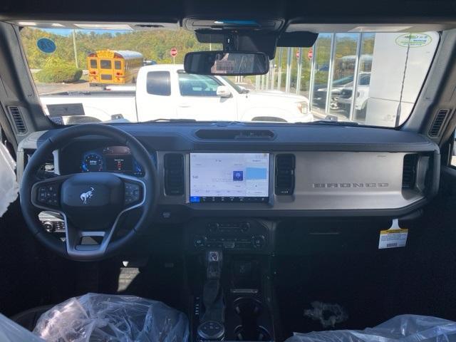 new 2025 Ford Bronco car, priced at $50,739