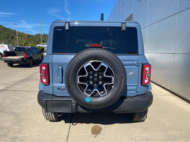 new 2025 Ford Bronco car, priced at $50,739