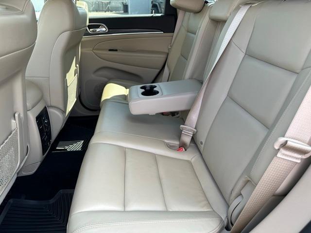 used 2020 Jeep Grand Cherokee car, priced at $23,939
