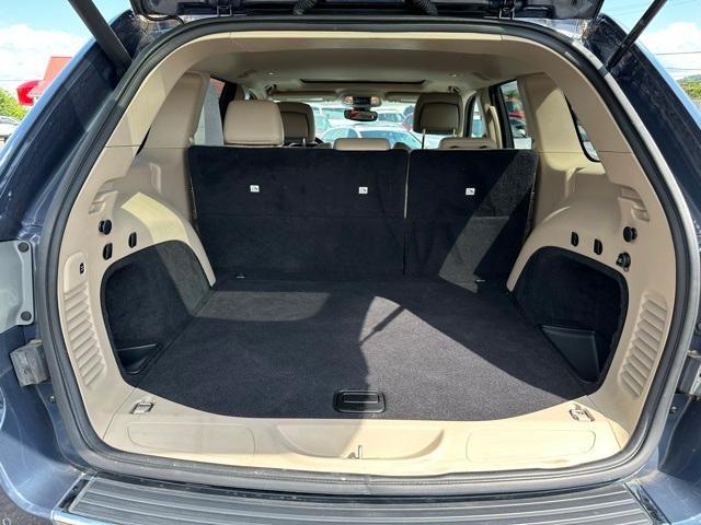 used 2020 Jeep Grand Cherokee car, priced at $23,939
