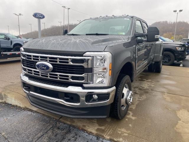 new 2024 Ford F-350 car, priced at $60,472