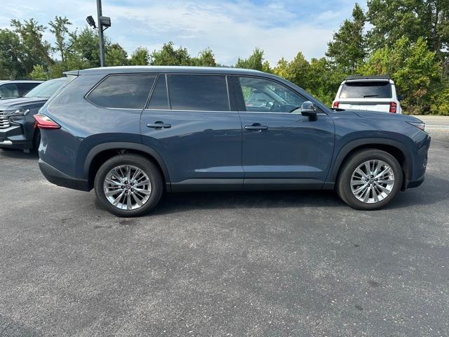 used 2025 Toyota Grand Highlander car, priced at $54,110