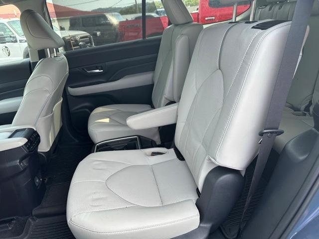 used 2025 Toyota Grand Highlander car, priced at $54,110