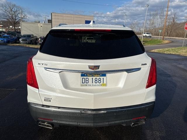 used 2017 Cadillac XT5 car, priced at $17,900