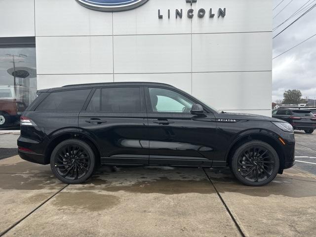 new 2025 Lincoln Aviator car, priced at $72,450