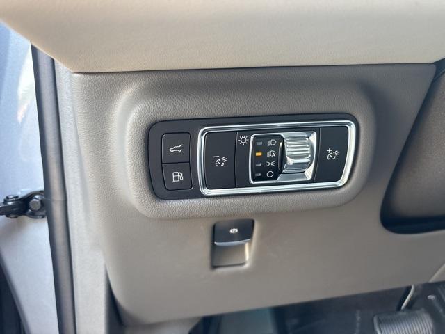 new 2025 Lincoln Nautilus car, priced at $67,555