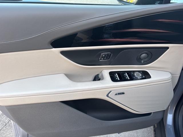 new 2025 Lincoln Nautilus car, priced at $67,555