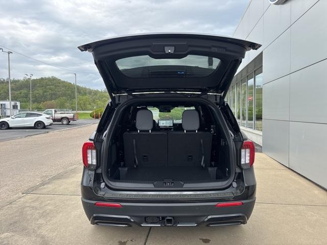 new 2025 Ford Explorer car, priced at $47,418