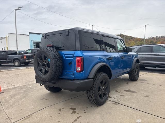new 2025 Ford Bronco car, priced at $45,706