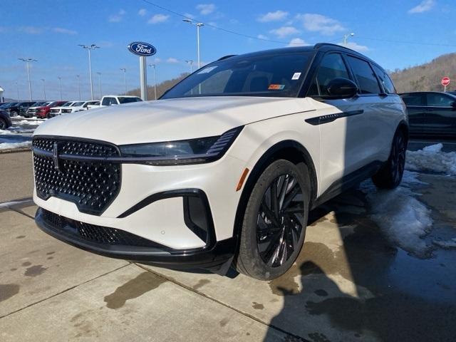 new 2025 Lincoln Nautilus car, priced at $66,410