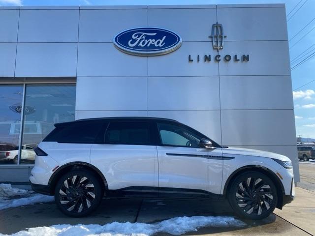 new 2025 Lincoln Nautilus car, priced at $66,410