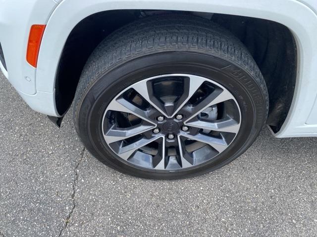 used 2024 Jeep Grand Cherokee L car, priced at $52,909
