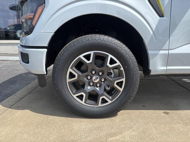 new 2025 Ford F-150 car, priced at $43,401