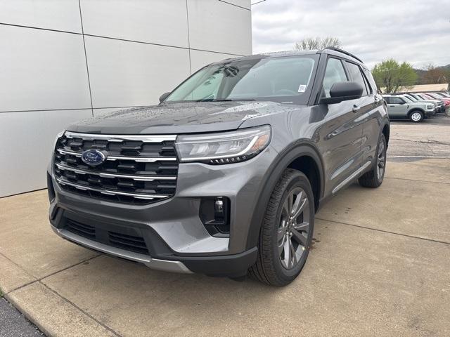 new 2025 Ford Explorer car, priced at $43,224
