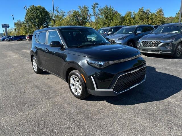 used 2023 Kia Soul car, priced at $15,455