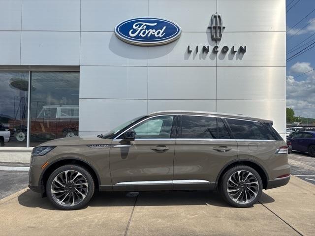 new 2025 Lincoln Aviator car, priced at $67,758