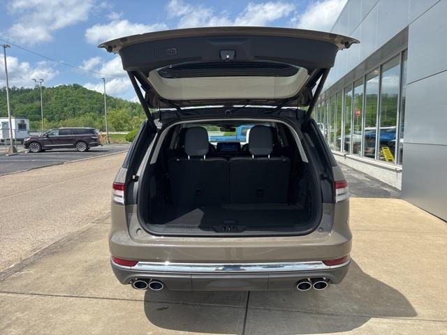 new 2025 Lincoln Aviator car, priced at $67,758