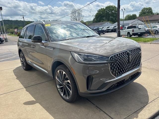 new 2025 Lincoln Aviator car, priced at $67,758