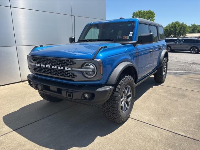 new 2025 Ford Bronco car, priced at $54,330