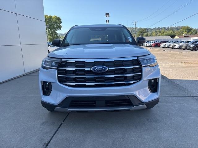 new 2025 Ford Explorer car, priced at $49,310