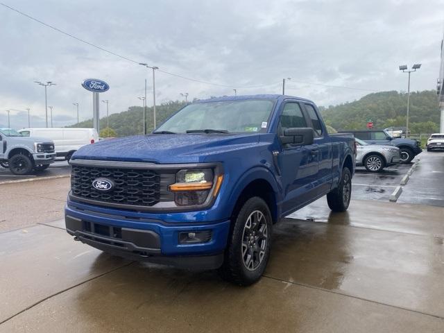 new 2024 Ford F-150 car, priced at $43,330