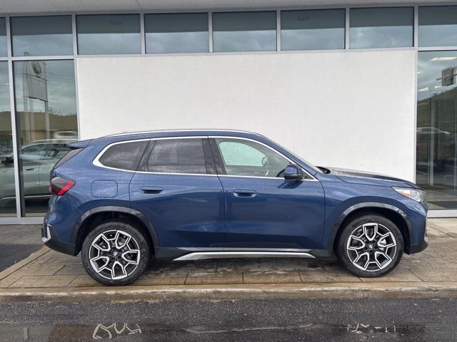 new 2025 BMW X1 car, priced at $47,980