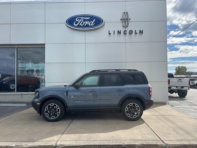 new 2025 Ford Bronco Sport car, priced at $38,853