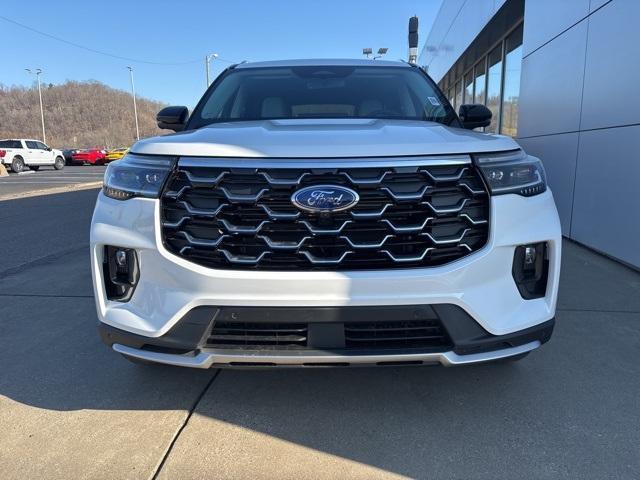 new 2025 Ford Explorer car, priced at $58,771