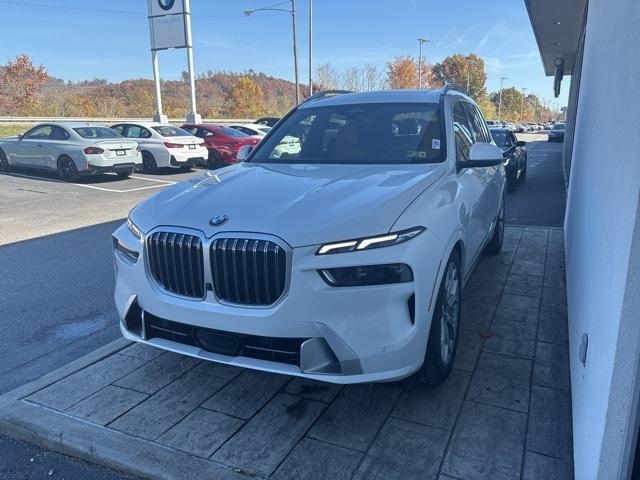 new 2025 BMW X7 car, priced at $91,200