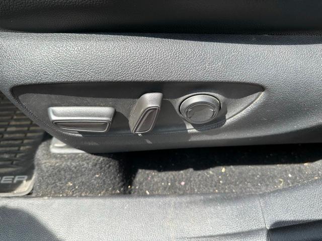 used 2021 Toyota Highlander car, priced at $29,214