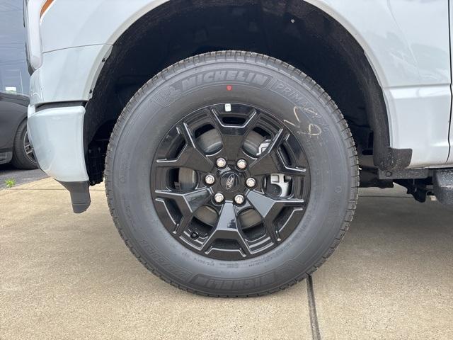 new 2025 Ford F-150 Lightning car, priced at $60,685