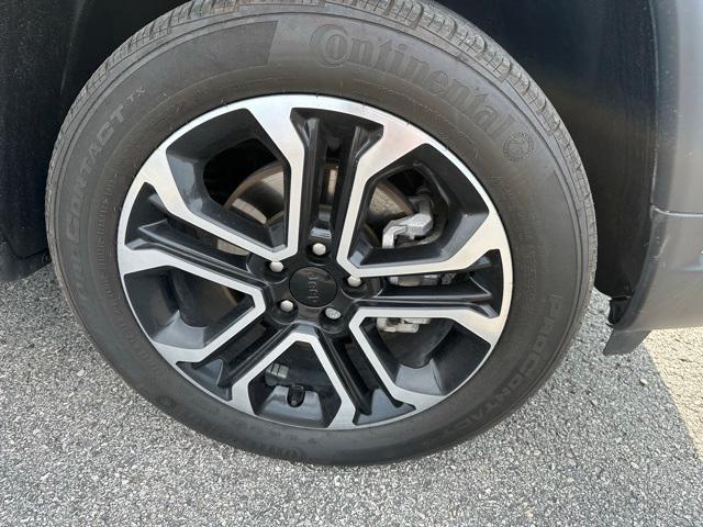 used 2022 Jeep Compass car, priced at $24,500