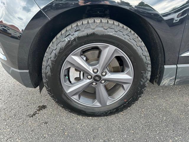 used 2023 Ford Edge car, priced at $27,936
