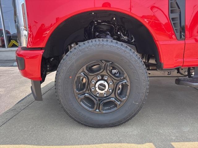 new 2025 Ford F-250 car, priced at $52,646