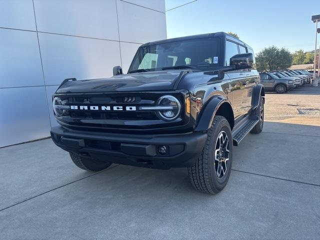 new 2025 Ford Bronco car, priced at $51,490