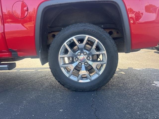 used 2018 GMC Sierra 1500 car, priced at $32,903