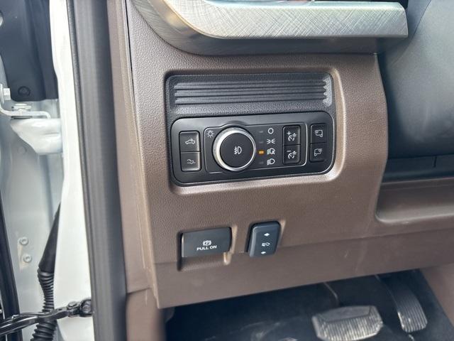 new 2025 Ford F-250 car, priced at $92,278