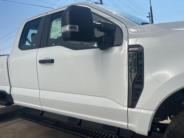new 2025 Ford F-350 car, priced at $59,822