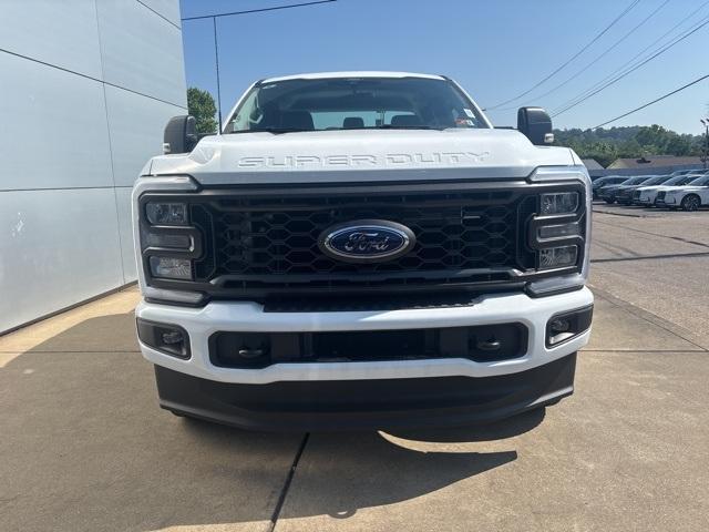 new 2025 Ford F-350 car, priced at $59,822