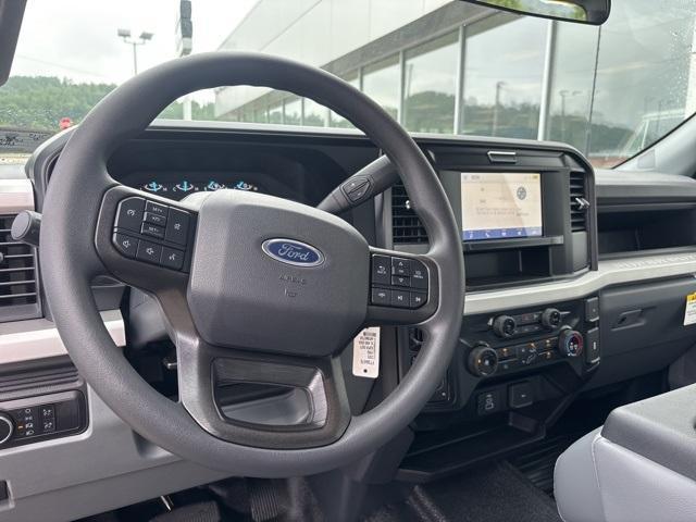 new 2025 Ford F-250 car, priced at $51,290
