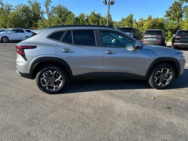used 2024 Chevrolet Trax car, priced at $22,600